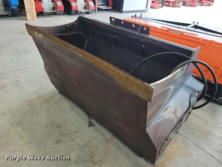 Viper Metal VPH2-1500 Skid Steer Screen Bucket