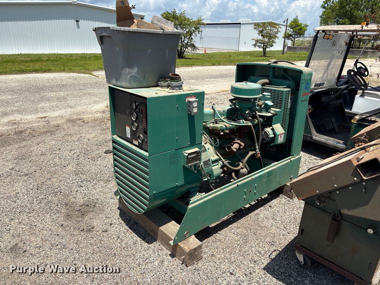 1973 Onan GenSet 35EK Generator - photo 4