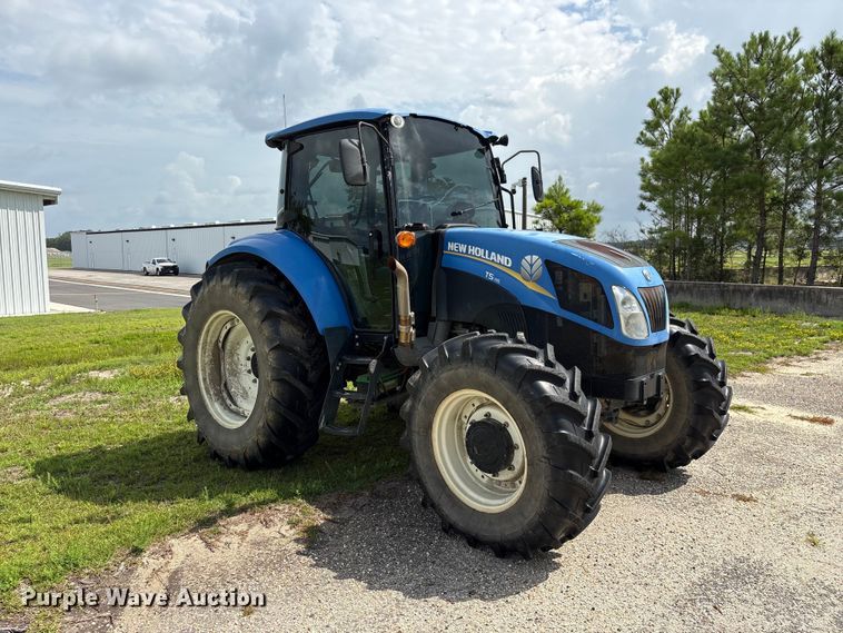 2014 New Holland T5.115 MFWD Tractor - photo 3