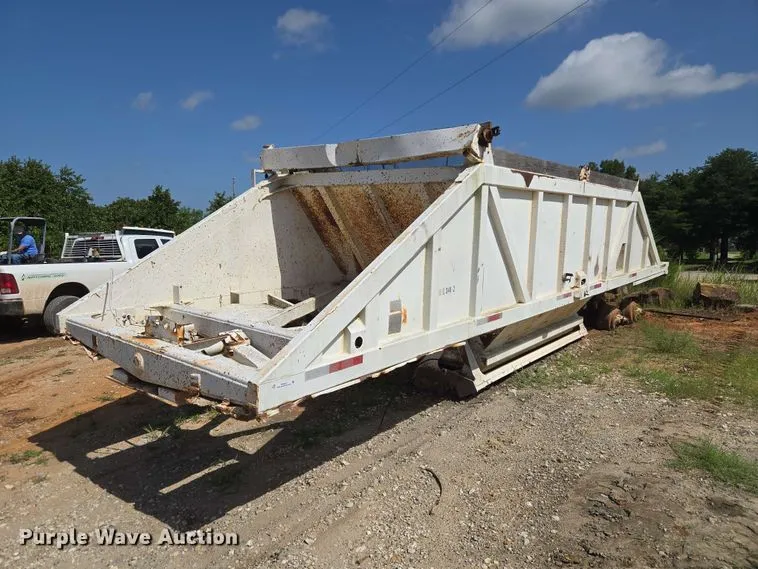 1992 Ranch Manufacturing Co. Bottom Dump Trailer