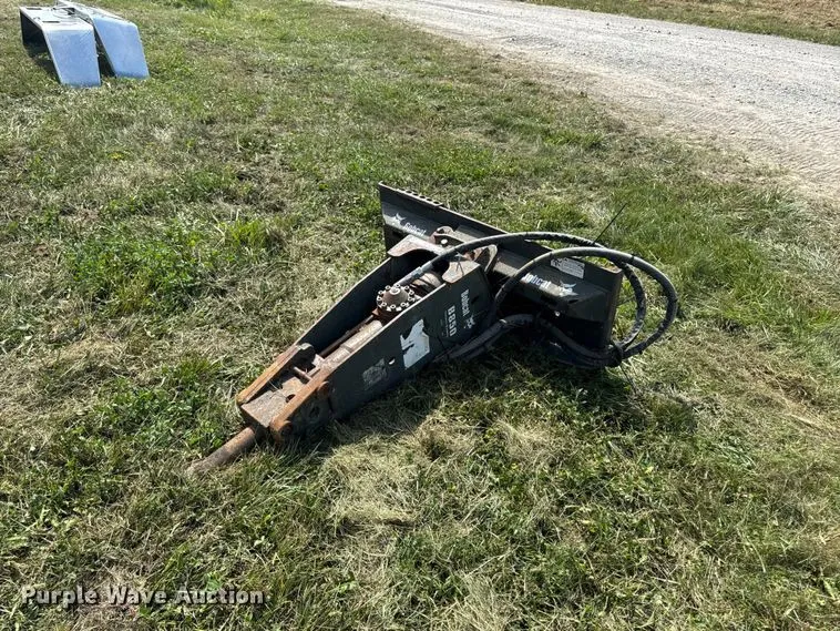 Bobcat B850 Skid Steer Breaker