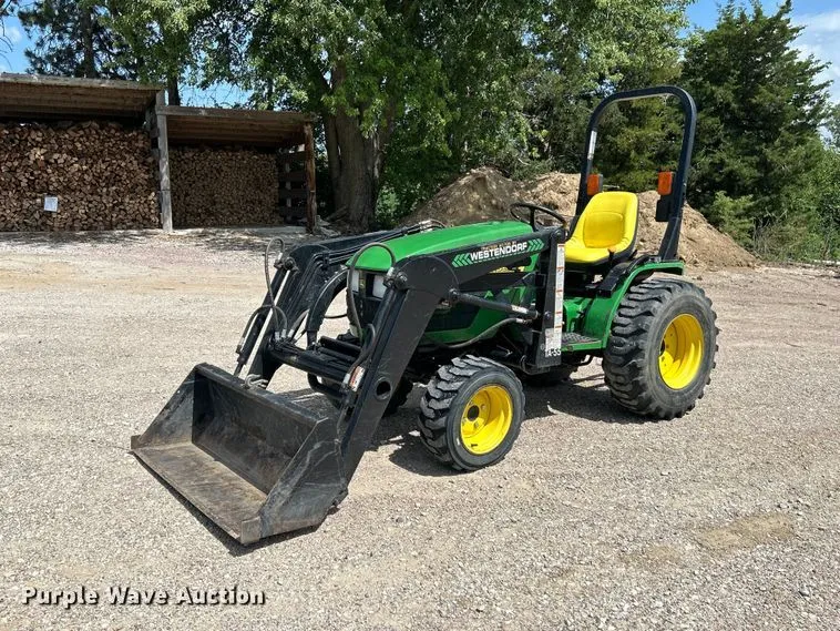 2003 John Deere 4110 MFWD Tractor