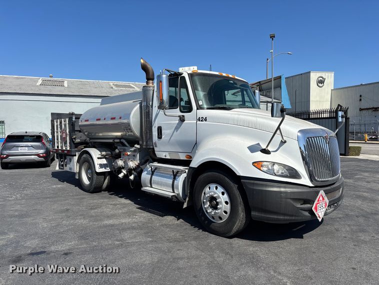 2011 International ProStar Fuel Truck - photo 3