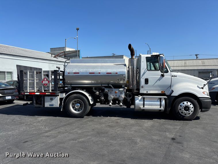 2011 International ProStar Fuel Truck - photo 4