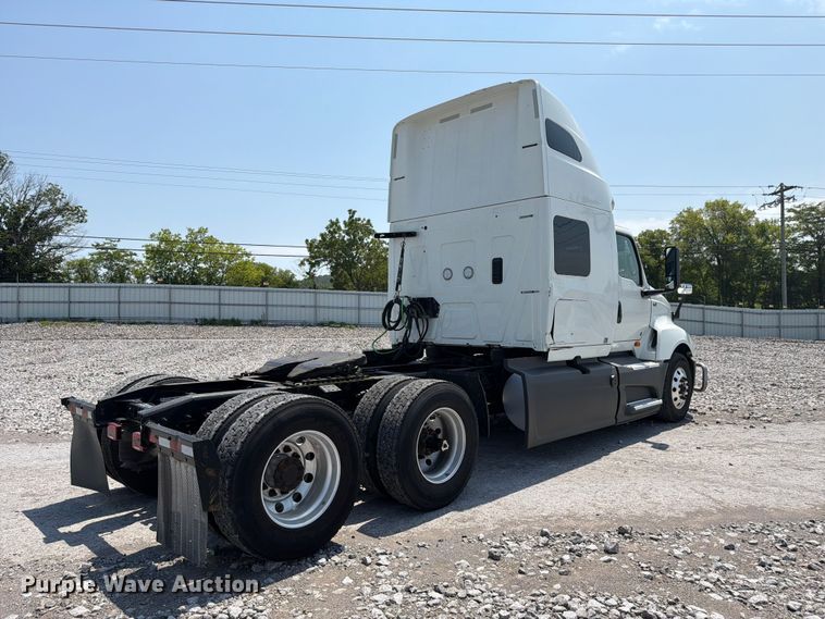 2022 International LT625 Semi Truck - photo 5