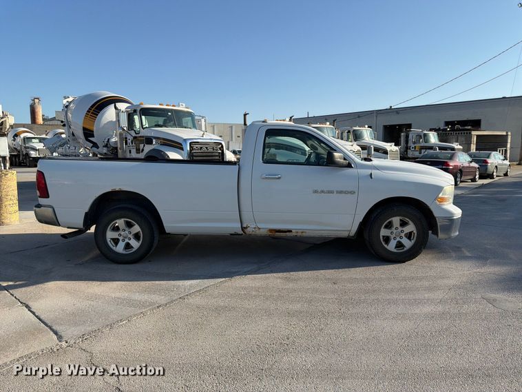 2011 Dodge Ram 1500 Pickup Truck - photo 4