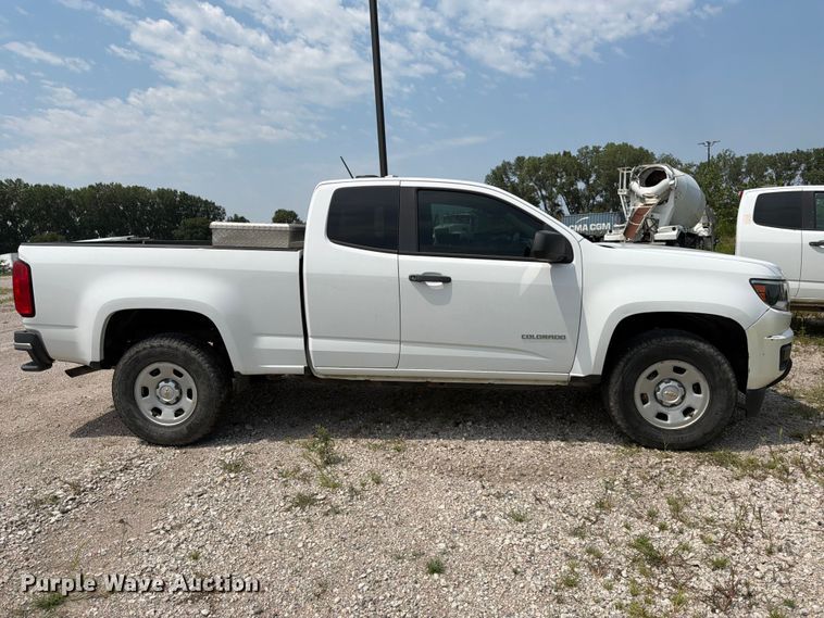 2017 Chevrolet Colorado Ext. Cab Pickup Truck - photo 4