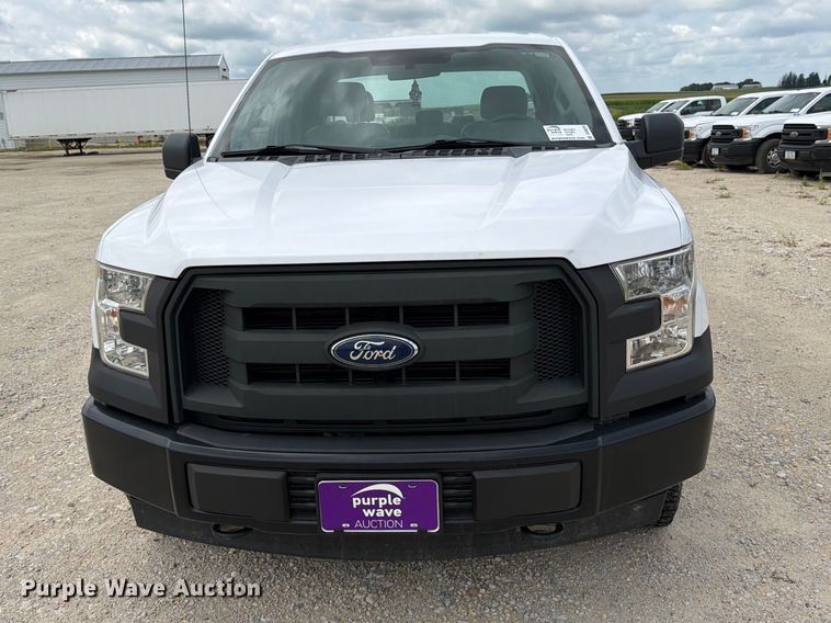 2016 Ford F150 Ext. Cab Pickup Truck - photo 2