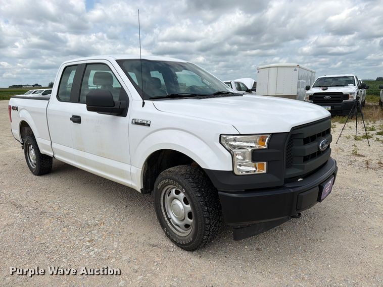 2016 Ford F150 Ext. Cab Pickup Truck - photo 3
