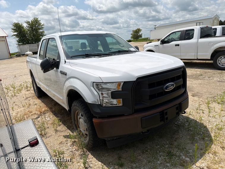 2017 Ford F150 Ext. Cab Pickup Truck - photo 3
