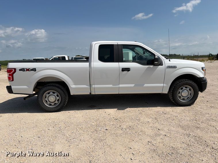 2019 Ford F150 Ext. Cab Pickup Truck - photo 4