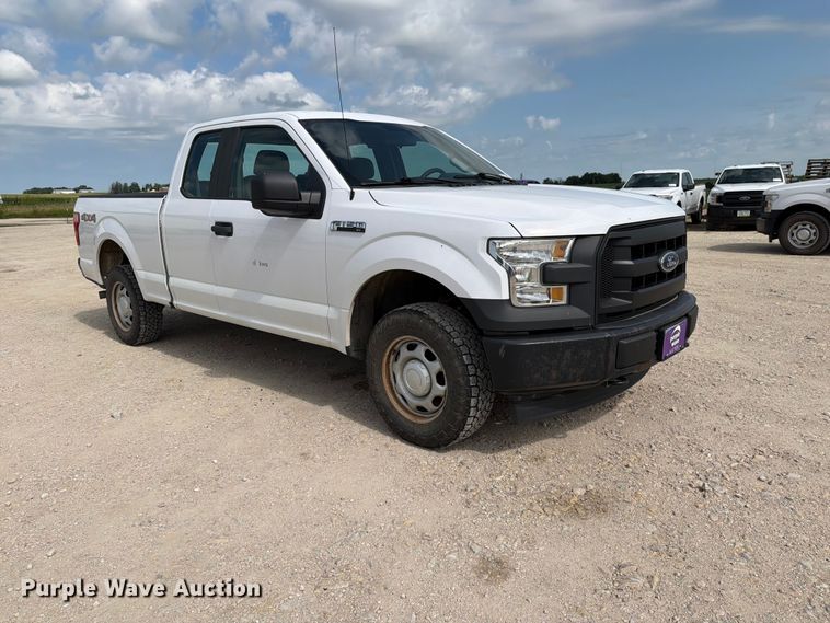 2017 Ford F150 Ext. Cab Pickup Truck - photo 3