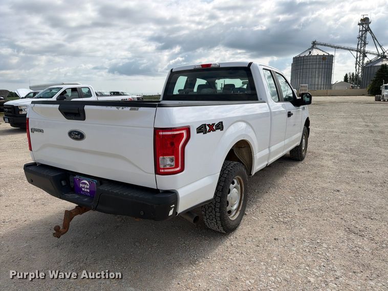 2017 Ford F150 Ext. Cab Pickup Truck - photo 5