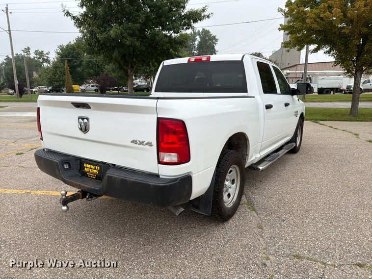 2019 RAM 1500 Crew Cab Pickup Truck - photo 5