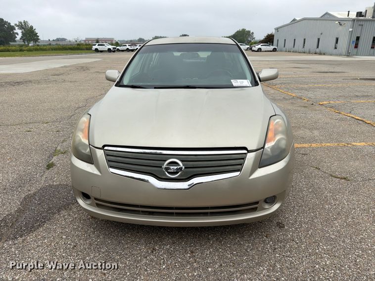 2009 Nissan Altima - photo 2
