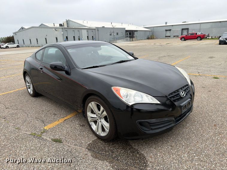 2010 Hyundai Genesis Coupe - photo 3