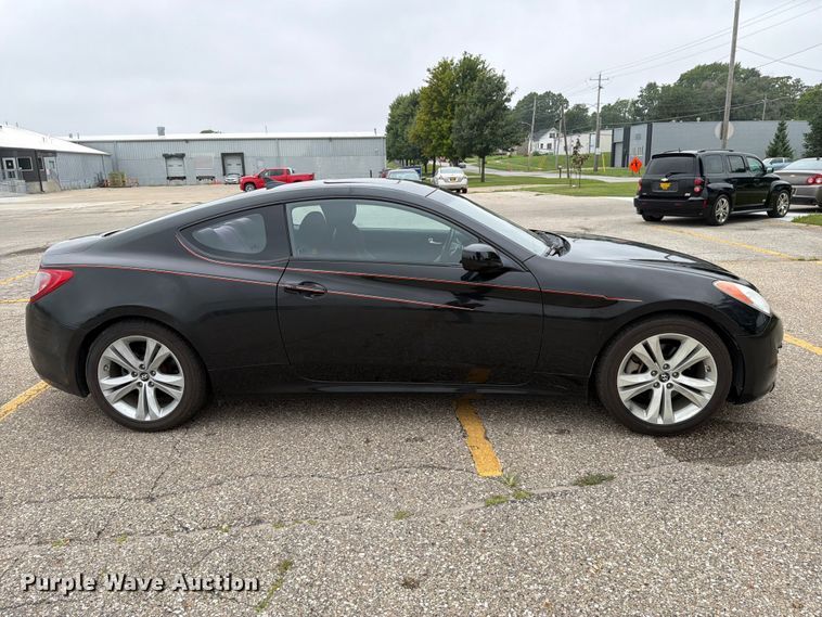 2010 Hyundai Genesis Coupe - photo 4