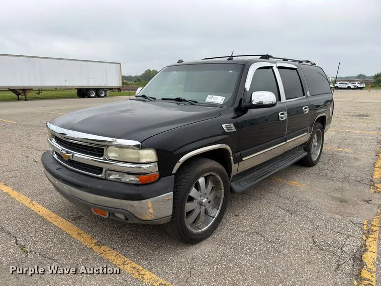 2004 Chevrolet Suburban SUV