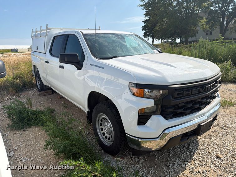2023 Chevrolet Silverado 1500 Crew Cab Pickup Truck - photo 3