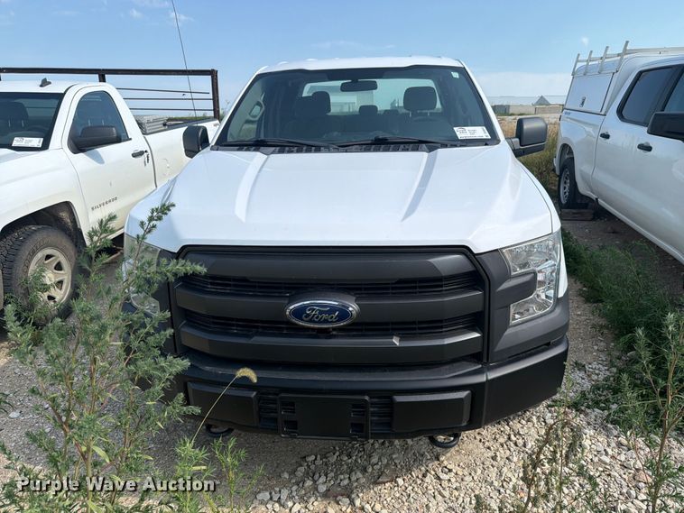 2015 Ford F150 Ext. Cab Pickup Truck - photo 2