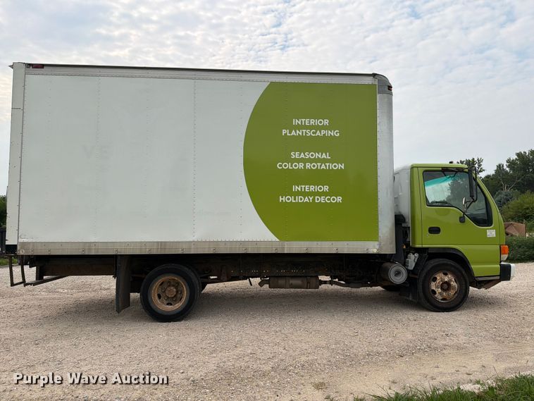 2002 Isuzu NPR Box Truck - photo 4