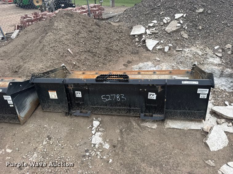 Land Pride Skid Steer Bucket - photo 4