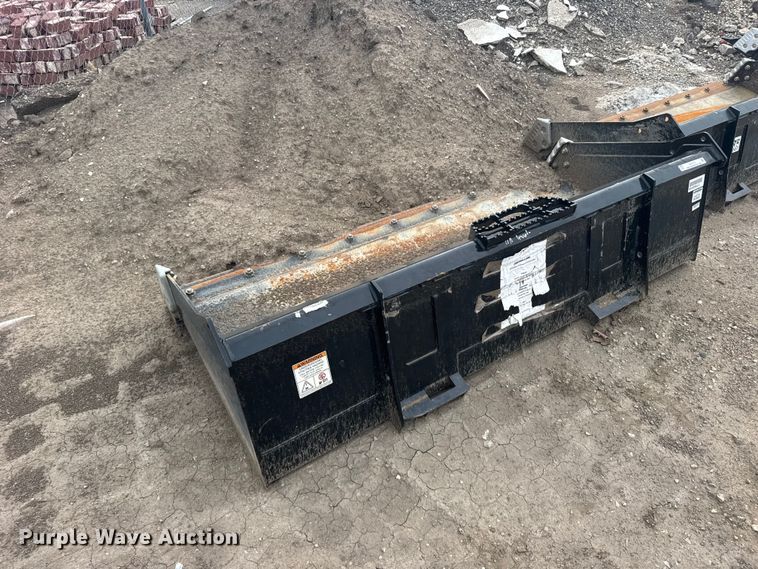 Land Pride AP-HD80LLC Skid Steer Bucket - photo 3