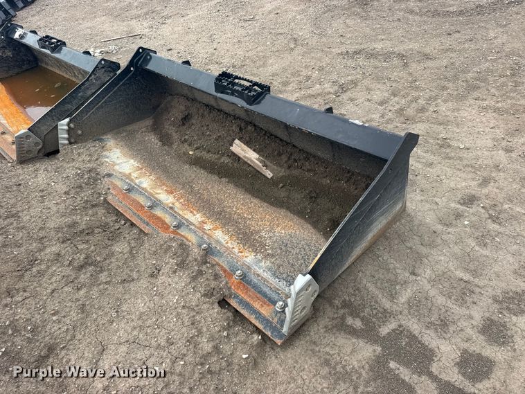 Land Pride AP-HD80LLC Skid Steer Bucket - photo 5