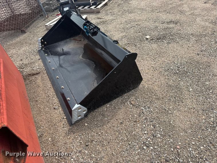 Skid Steer Bucket - photo 5