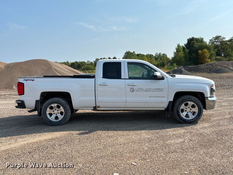 2016 Chevrolet Silverado 1500 Ext. Cab Pickup Truck - photo 4