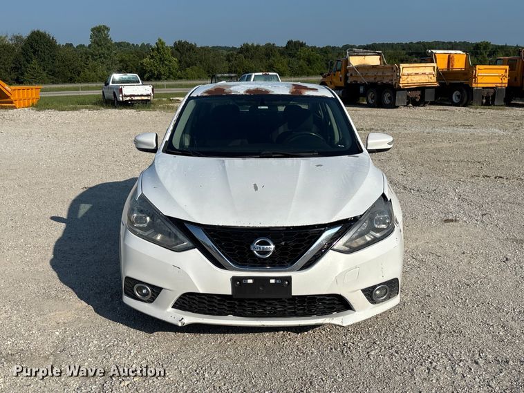 2016 Nissan Sentra - photo 2