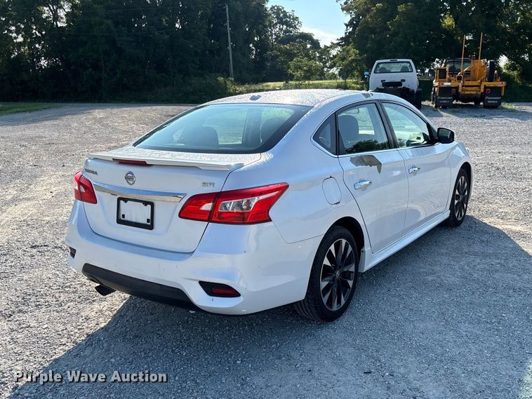 2016 Nissan Sentra - photo 5