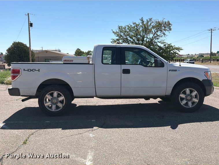 2012 Ford F150 Ext. Cab Pickup Truck - photo 4