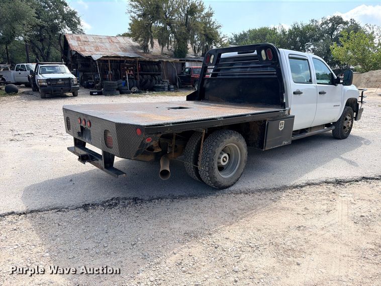 2012 Chevrolet Silverado 3500HD Crew Cab Pickup Truck - photo 5