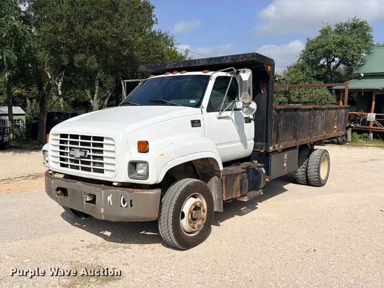 2002 Chevrolet C6500 Dump Flatbed Truck