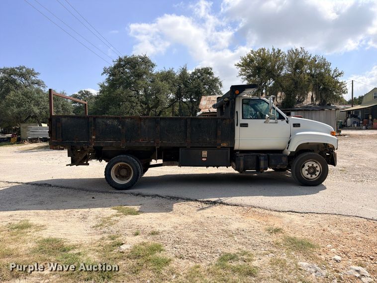 2002 Chevrolet C6500 Dump Flatbed Truck - photo 4