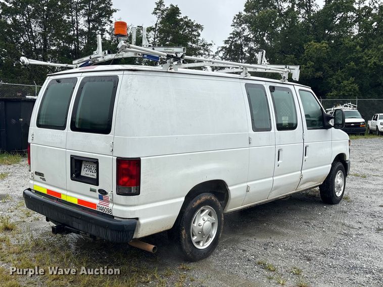 2014 Ford E150 Utility Van - photo 5