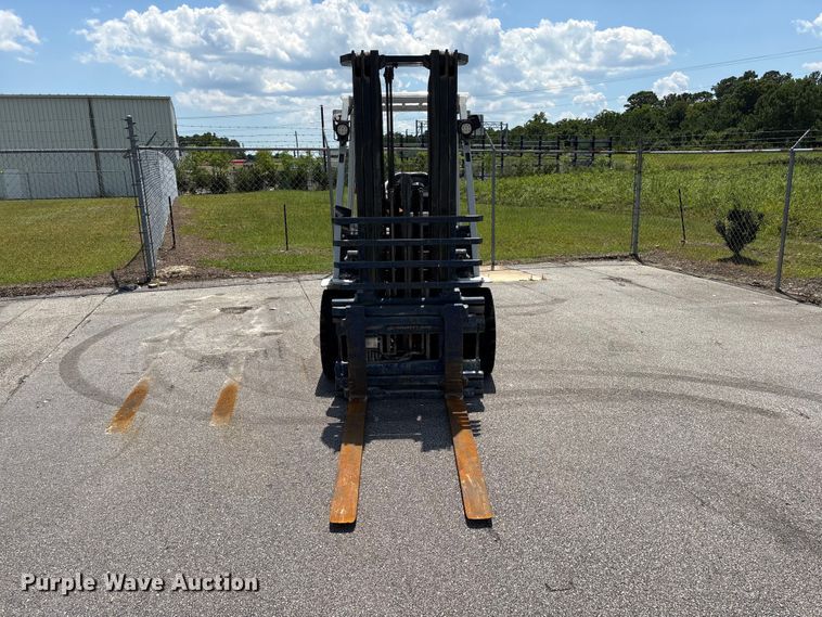 2016 UniCarriers PF70 Forklift - photo 2