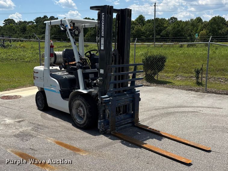 2016 UniCarriers PF70 Forklift - photo 3