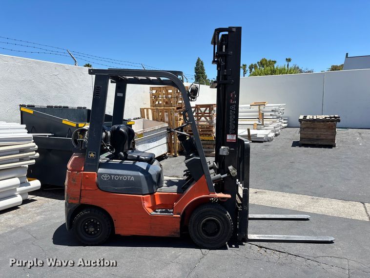 Toyota 7FGU18 Forklift - photo 4