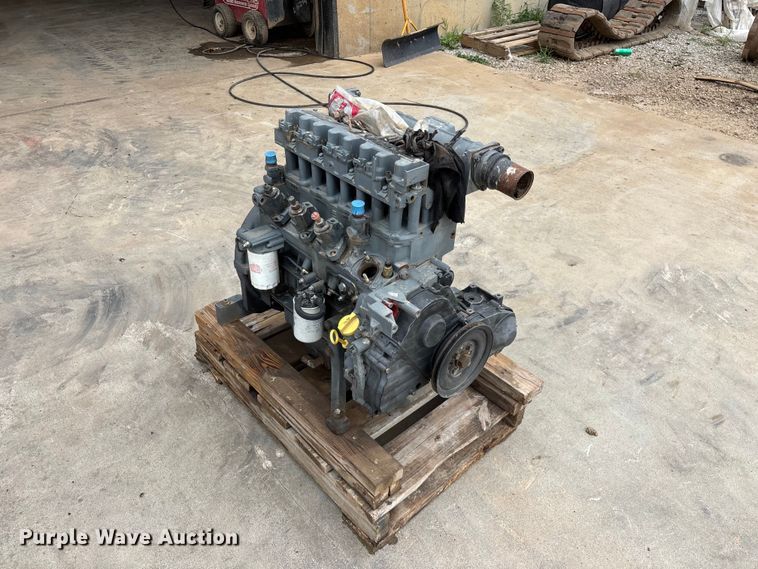 2004 Deutz F 4M 2011 Engine - photo 3