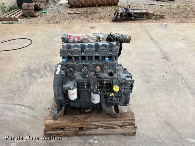 2004 Deutz F 4M 2011 Engine - photo 4