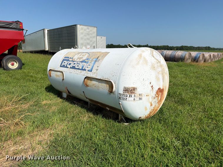 Colombian Steel Tank Co. Propane Tank - photo 3