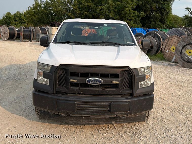 2017 Ford F150 Ext. Cab Pickup Truck - photo 2