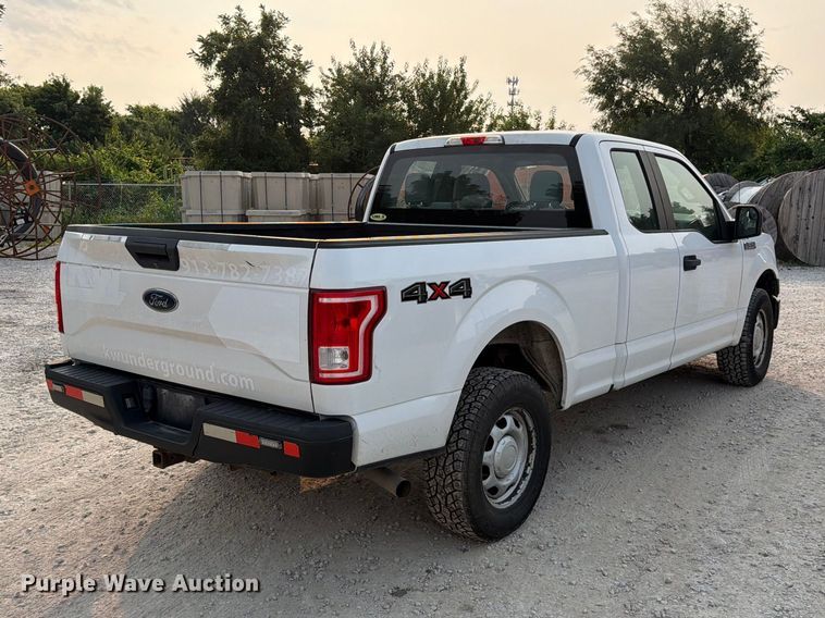 2017 Ford F150 Ext. Cab Pickup Truck - photo 5