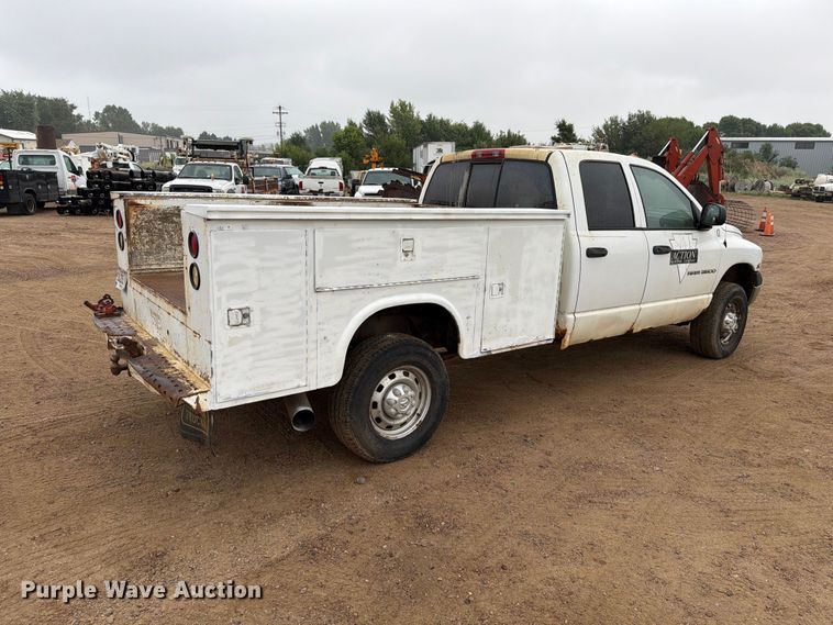 2003 Dodge Ram 3500 Ext. Cab Utility Bed Pickup Truck - photo 5