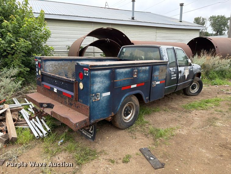 1993 Chevrolet 2500 Ext. Cab Utility Bed Pickup Truck - photo 5