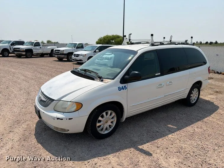 2002 Chrysler Town And Country Van