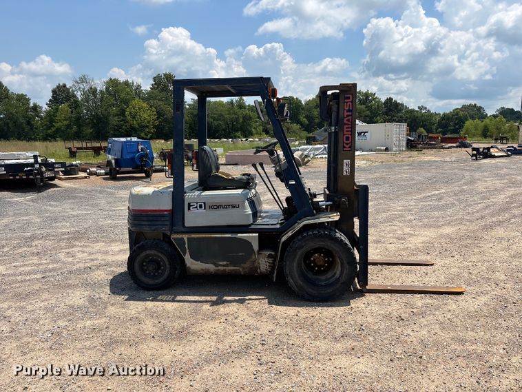 Komatsu FD20-11 Forklift - photo 4