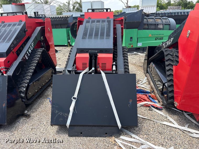 Erie SCL850 Compact Utility Loader - photo 2